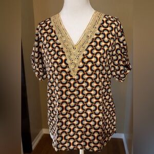 Geometric Patterned V-Neck Top